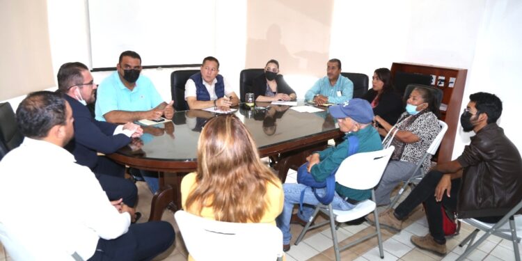 Presentan avances del proyecto de electrificación en colonias irregulares de CSL