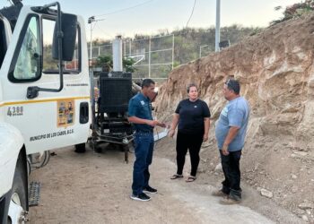 Personal de Servicios Públicos trabaja en la habilitación de vías alternas para evitar saturar el flujo vehicular •