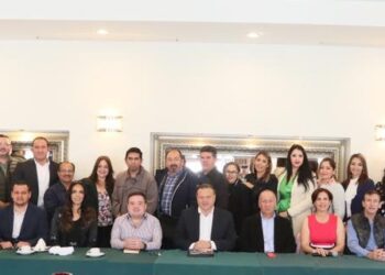 SE REÚNE MAGISTRADO PRESIDENTE CON  COLEGIO DE ABOGADOS EN EL ESTADO