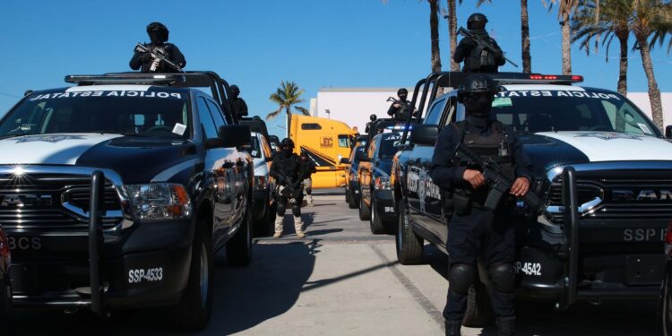 ENTREGA GOBERNADOR VICTOR CASTRO COSÍO,