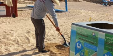 Personal de la Coordinación de ZOFEMAT invita a la ciudadanía a permanecer fuera de las playas por alto oleaje