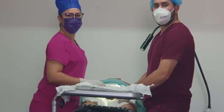 Realiza IMSS BCS jornada de vasectomía sin bisturí