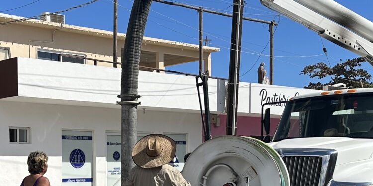 Vecinos de la colonia Ejidal en Cabo San Lucas exhortan a dueños de establecimientos evitar afectar la red de drenaje sanitario
