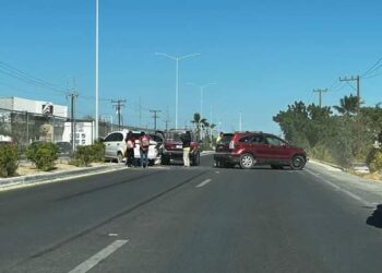Servicio Social: #Accidente #SanJosedelCabo este medio día de domingo 22 de enero del 2023