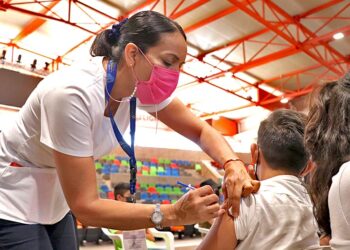 SE DESARROLLARÁN EN ESCUELAS PRIMARIAS JORNADAS DE VACUNACIÓN CONTRA COVID PARA PERSONAS DE 5 A 11 AÑOS