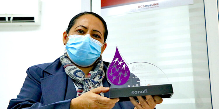 RECIBE ENFERMERA DE BCS EL PREMIO NACIONAL “VACUNAR PARA DAR OPORTUNIDADES”