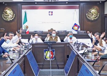 POR ACUERDO DEL COMITÉ DE SALUD CONTINUARÁ EL USO OBLIGATORIO DE CUBREBOCAS EN LUGARES CERRADOS