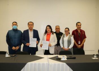 FIRMAN CONVENIO DE COLABORACIÓN PGJE Y CONTRALORÍA GENERAL DE BCS