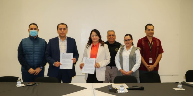 FIRMAN CONVENIO DE COLABORACIÓN PGJE Y CONTRALORÍA GENERAL DE BCS