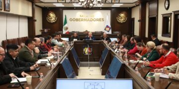 Se reúne gobernador de BCS con alcaldes y tesoreros