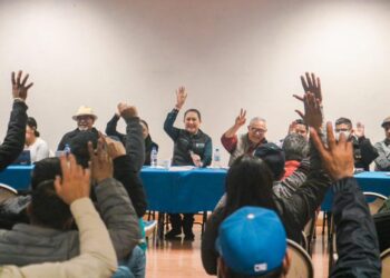 ENCABEZA ALCALDESA REUNIÓN DEL SUBCOMITÉ DE PESCA DE LA ZONA SUR DEL GOLFO