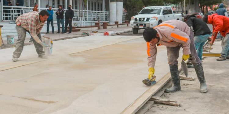 REHABILITAN AVENIDA CARRANZA EN EL CENTRO HISTÓRICO DE SANTA ROSALÍA