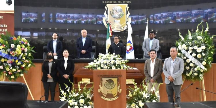 Rinden sentido homenaje luctuoso al diputado Benito Murillo Aguilar en el Congreso de BCS