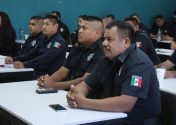 La policía de Los Cabos es capacitada por personal de la Fiscalía General de la República