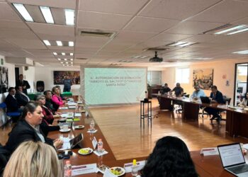 Logra Ayuntamiento de Los Cabos importante acuerdo con FIFONAFE para la construcción de un paso vehicular en el arroyo el Saltito en SJC