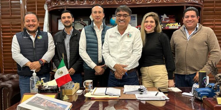 Por más y mejores oportunidades para la ciudadanía, el Gobierno de Los Cabos apoya proyecto de viviendas de interés social