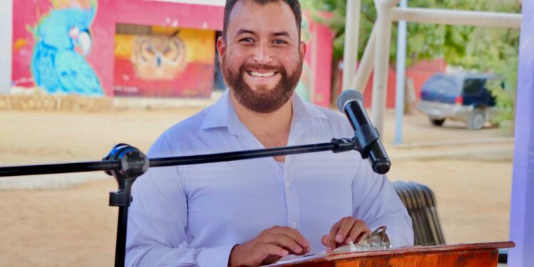 “Desde Cabildo atenderemos las solicitudes de la ciudadanía”: III regidor Fabián Ceseña Ceseña