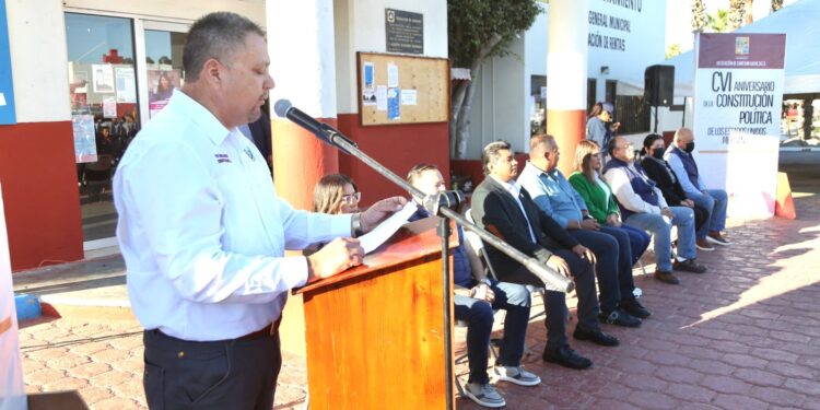 Conmemoran con acto cívico el CVI aniversario de la Constitución Política de los Estados Unidos Mexicanos en CSL