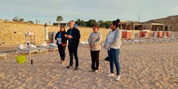 El Gobierno de Los Cabos continúa reforzando la limpieza de playas y litorales en CSL