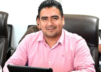 ‘’Hemos iniciado el año entregando obras públicas como lo ha comprometido el alcalde Oscar Leggs’’: V regidor Omar Orbe