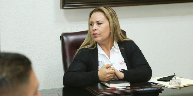 Para optimizar la atención a la población, busca presidenta honoraria del DIF Los Cabos fortalecer el Sistema
