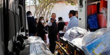 En BCS, Issste entrega 11 ambulancias y más de 600 piezas de equipamiento en unidades médicas