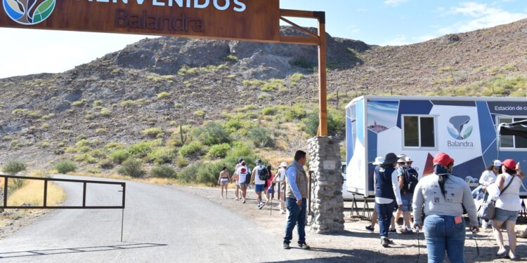 Continúan los horarios de acceso a la Playa Balandra