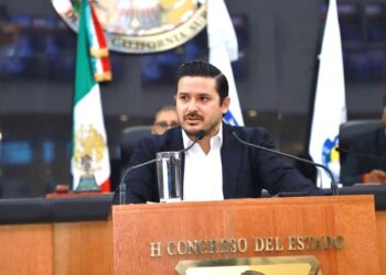 Liberar el dorado a la pesca comercial, pondría en riesgo la viabilidad económica de Baja California Sur: diputado Eduardo Van Wormer