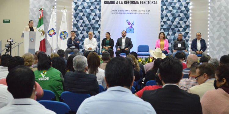 Con nutrida participación se llevó a cabo el Foro Estatal de la Reforma Electoral de BCS