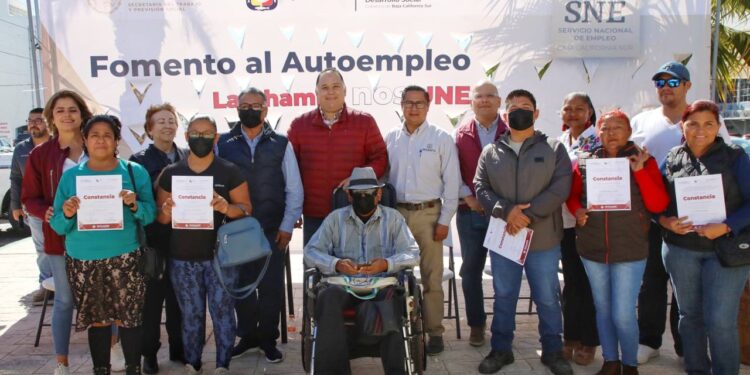 Fomenta gobierno estatal autoempleo para contribuir al desarrollo productivo de BCS