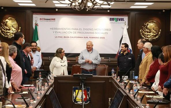 RECIBE GOBIERNO ESTATAL POR PARTE DE CONEVAL, PROGRAMA DE EVALUACIÓN DE PROGRAMAS SOCIALES