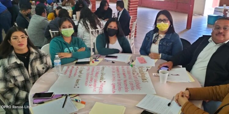 PRESENTA SEP EN EL NORTE DE BCS PROYECTO DIDÁCTICO “PÁRALE A LA VIOLENCIA”