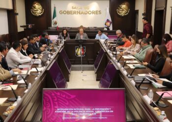 TRABAJAN UNIDOS GOBIERNOS Y SOCIEDAD PARA PREVENIR Y ATENDER LA VIOLENCIA DE GÉNERO