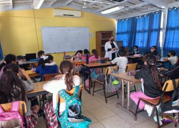 SENSIBILIZA SALUD ESTATAL SOBRE CAMBIOS FÍSICOS Y EMOCIONALES A EDUCANDOS DE PRIMARIA