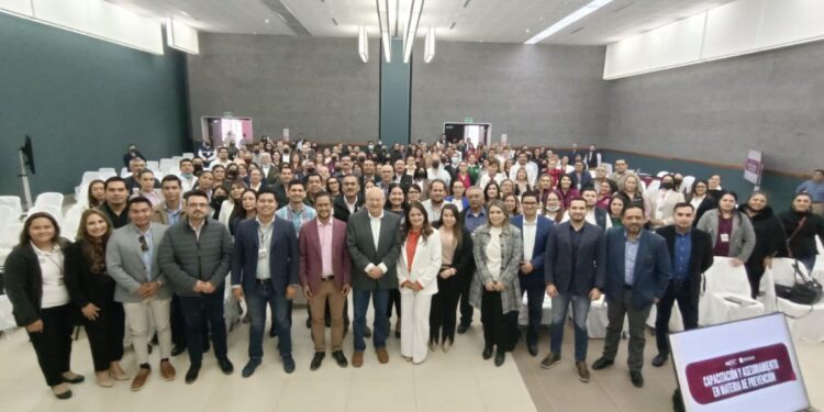 CLAUSURA GOBERNADOR VCC, CURSO DE CAPACITACIÓN DE CONTRALORÍA GENERAL EN MATERIA DE PREVENCIÓN