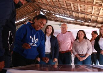 LLEVARÁ GOBIERNO ESTATAL DE VCC, BENEFICIOS EN SALUD, EDUCACIÓN Y CAMINOS A COMUNIDAD LORETANA DE EL PELOTEADO