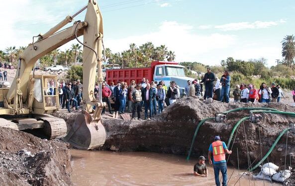 GOBERNADOR VCC DA BANDERAZO DE INICIO EN OBRA DE PAVIMENTACIÓN EN LORETO
