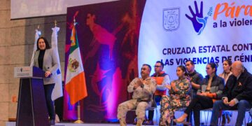PARTICIPA EDITH AGUILAR EN CRUZADA ESTATAL CONTRA LA VIOLENCIA DE GÉNERO EN LA CAPITAL DEL ESTADO