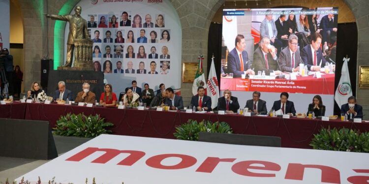 Vamos por más políticas públicas que trasformen al país; asiste Ricardo Velázquez a la X Reunión Plenaria del Grupo Parlamentario de Morena en el Senado de la República