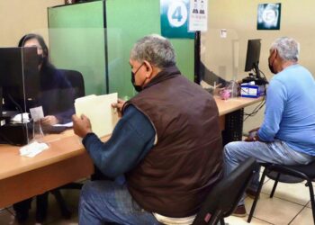 Invita OOMSAPAS La Paz a usuarios a que se registren para recibir su descuento