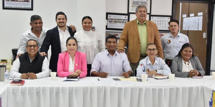 Presenta la Comisión de Comunicaciones y Transportes iniciativa de Ley de Movilidad y Seguridad ante las bancadas de Morena y PT