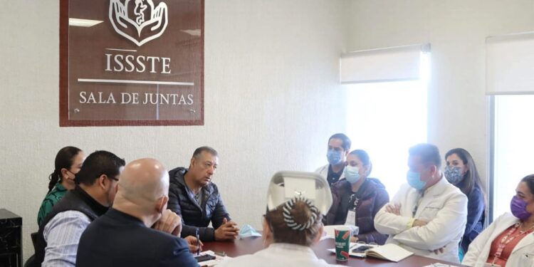 Iniciará Issste proceso de recontratación de personal médico que laboró durante pandemia