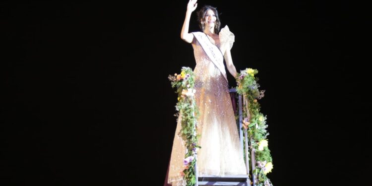 Con el gran espectáculo de los Juegos Florales Margarito Sández Villarino en su 50° aniversario ,concluyen las Fiestas Tradicionales de San Jose del Cabo 2023