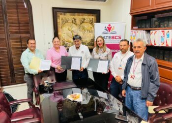 Gobierno de Los Cabos garantiza nuevos cursos y talleres con la firma del convenio de colaboración con ICATEBCS