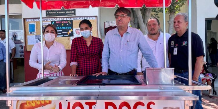 “Nos comprometimos a ser un Gobierno con atención directa a la población y lo estamos cumpliendo”: alcalde Oscar Leggs Castro