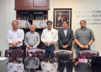 Bienvenida la inversión de Liverpool a Los Cabos; sostiene reunión alcalde Oscar Leggs Castro con el representante legal de la tienda departamental