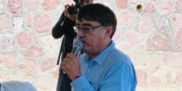 ‘’La educación es tarea de todos, es un reto enorme y no somos ajenos a ello’’: alcalde Oscar Leggs Castro