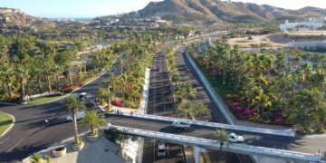 Más y mejor movilidad; anuncia alcalde Oscar Leggs Castro que serán habilitados 23 retornos de emergencia en el corredor turístico de Los Cabos