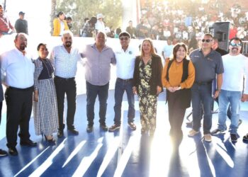 Inaugura alcalde Oscar Leggs Castro el encuentro deportivo “Prof. Tomás Martín Plascencia Barragán”