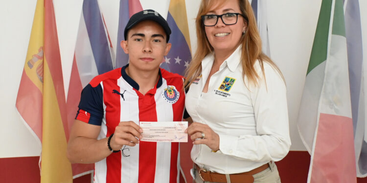 INDEM Los Cabos continúa apoyando a deportistas para que puedan competir en eventos fuera del estado